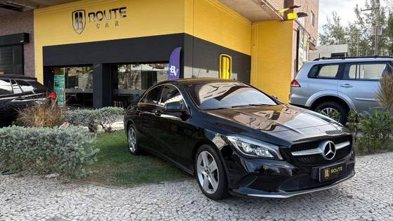 MERCEDES-BENZ CLA 180 1.6 CGI GASOLINA 7G-DCT MERCEDES-BENZ CLA 180 1.6 CGI GASOLINA 7G-DCT
